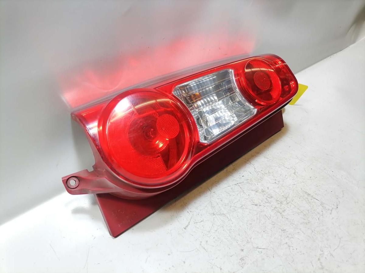 Citroen Berlingo 2 original Rücklicht Rückleuchte Schlussleuchte links Bj.2011